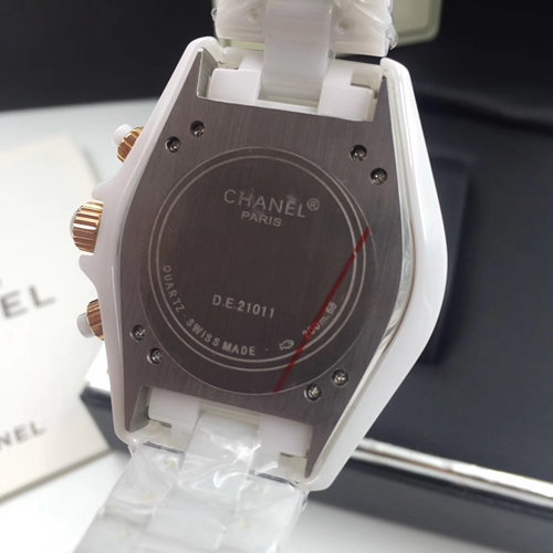 シャネル時計内部構造